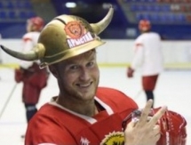 «Арыстан» провел первую тренировку на льду