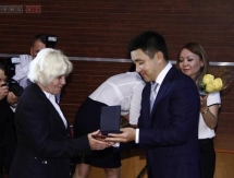 АДСФК накануне Дня спорта наградило выдающихся спортивных деятелей