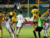 Фоторепортаж с матча Премьер-Лиги «Кайрат» — «Астана» 1:2