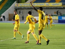 Фоторепортаж с матча Премьер-Лиги «Кайрат» — «Астана» 1:2