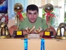 Шымкентский армрестлер в десятый раз отстоял титул чемпиона Азии 