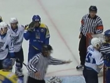 Видеообзор матча МХЛ «Челны» — «Снежные Барсы» 6:3