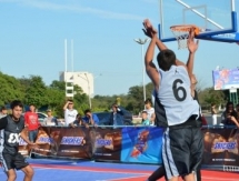 В чемпионате РК по уличному баскетболу победила команда из Астаны