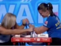 Казахстанка выиграла чемпионат мира по армрестлингу в Польше