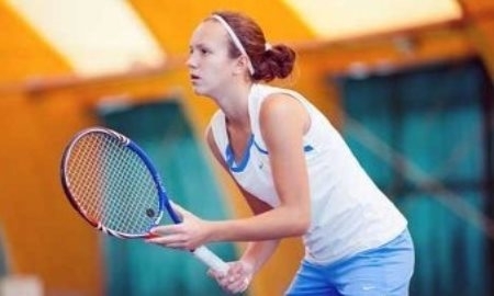 Данилина вышла в ¼ финала парного разряда турнира серии ITF в Болгарии