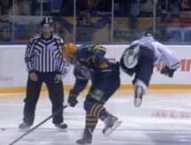 Хит Виталия Новопашина признан лучшим в сентябре КХЛ