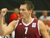 Янис Блюмс: «Буду отдавать „Астане“ все, что умею»