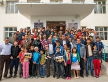 Михаил Гурман отдал дань уважения Абилю Калымбетову и посетил детский дом в Кызылорде