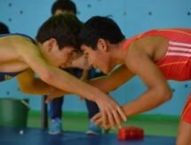 В Астане прошел чемпионат РК по вольной борьбе среди учащихся спорт-интернатов
