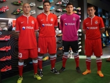 «Кайрат» представил новую форму