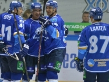 Ландин и Доус удерживают лидерство по двум показателям чемпионата КХЛ