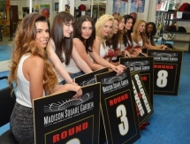 Фото с кастинга на право работать Ring Girl на бое Головкин — Стивенс