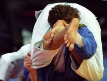 Карагандинский дзюдоист Ислам Бозбаев госпитализирован с ранением из травматики