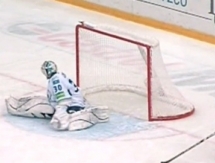 Сэйв Ари Ахонена — в десятке лучших сэйвов недели КХЛ