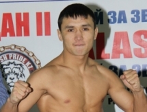 Кайрат Ахметов завоевал пояс чемпиона Азии в заключительном бою «Великой Битвы 2»