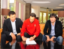 Фернандес поставил подпись в контракте с «Шахтёром»