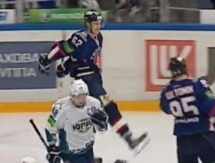 Краснослободцев уложил Бирюкова и забил