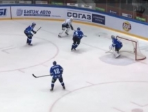 Видео шайб в матче КХЛ «Барыс» — «Медвешчак» 1:3