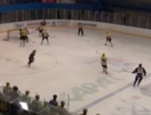 Видеообзор матча ВХЛ «Нефтяник» — «Сарыарка» 3:4 Б