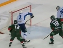 Сэйв Романа Савченко — в десятке лучших за две недели КХЛ 