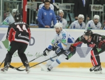 «Авангард» в матче с «Барысом» потерпел третье поражение подряд