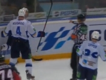 Видеообзор матча КХЛ «Авангард» — «Барыс» 4:5 О.Т