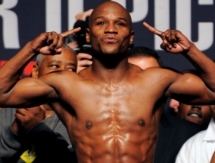 Мейвезер обошел Головкина в номинации «Боксер года»