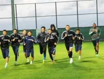 Фото с товарищеского матча «Ильичевец» — «Ордабасы» 2:1