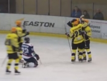 Видеообзор матча ВХЛ «Саров» — «Сарыарка» 1:3