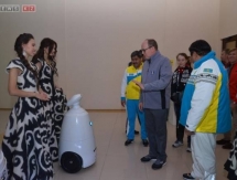 Князь Монако Альбер II посетил казахстанский Дом гостепреимства в Сочи