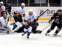 Анонс матча ВХЛ «Нефтяник» — «Казцинк-Торпедо»