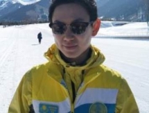 Денис Тен проводил казахстанских паралимпийцев в Сочи