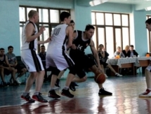 В Шымкенте соревнуются баскетболисты Высшей лиги Казахстана 