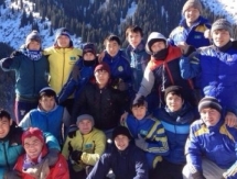 Сборная Казахстана по вольной борьбе проводит сбор под Алматы