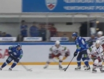 Шайба Романа Старченко — в ТОП-10 лучших голов 1/8 плей-офф КХЛ