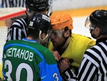 Фоторепортаж с матча плей-офф ВХЛ «Торос» — «Сарыарка» 2:3