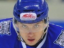 Артём Лихотников попробует свои силы в КХЛ