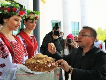 Фоторепортаж со встречи хоккейной сборной Казахстана в Минске