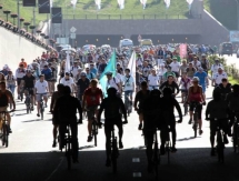 Более двух тысяч алматинцев приняли участие в велопробеге ко Дню победы