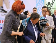 В Караганде стартовал Республиканский турнир по греко-римской борьбе среди младших юношей