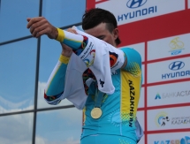 Фоторепортаж с гонки на 172,7 километра среди андеров на чемпионате Азии в Караганде