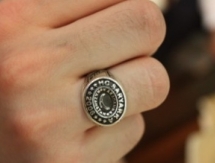 Хоккеистов «Сарыарки» «окольцевали» именными серебряными перстнями 