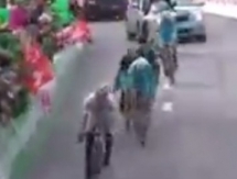 Видео финиша Фульсанга и Нибали на третьем этапе «Тура Романдии»