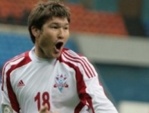 Футбольные бомбардиры. С места — в карьер