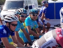 Казахстанцы продолжают выступление в международных велогонках