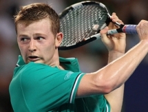 Голубев проиграл Альмагро на турнире в Мадриде