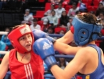 Сильнейшие девушки-боксеры определились на турнире в Караганде