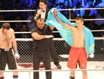 Бойцы из Казахстана взяли три «золота» на Чемпионате Азии по ММА