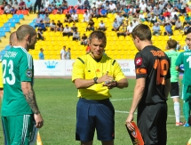 Фото с матча Премьер-Лиги «Атырау» — «Шахтер» 3:2