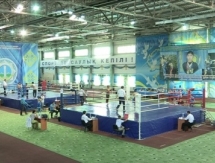 Чемпионат Казахстана по кикбоксингу проходит в Шымкенте
